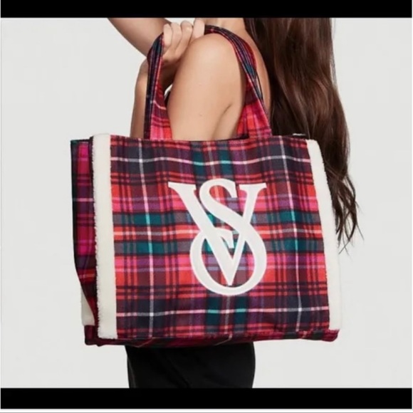 Victoria's Secret Handbags - Victoria’s Secret holiday bag New Tote